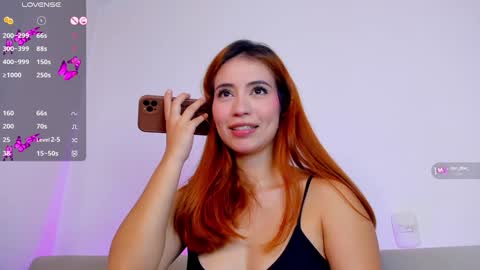  SOFA FERRER  online show from 12-01-24, 10:32