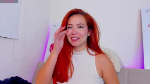  SOFA FERRER  online show from 01-29-25, 02:51