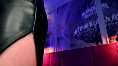 Sofia online show from 03-08-25, 02:08