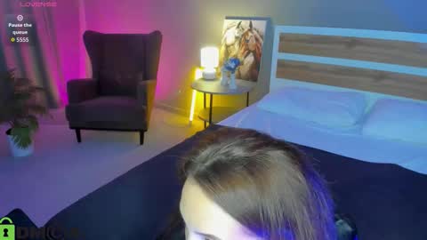 Sofia online show from 10-26-25, 03:12