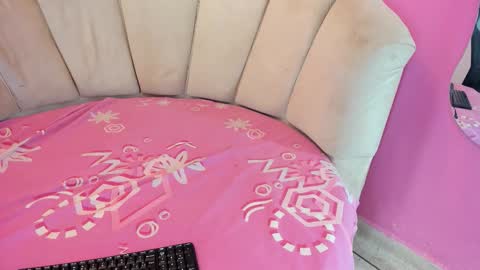 Snapshot of sofiakiis chatting on 10-23-25, 03:39 sofiakiis online show from 10-23-25, 03:39