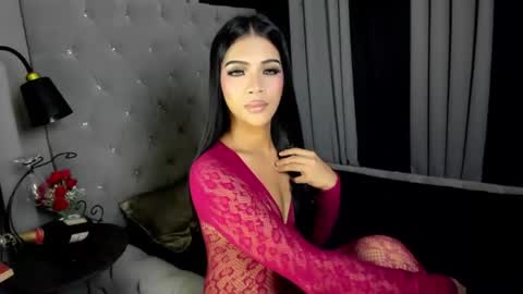 Snapshot of sofiamojic chatting on 07-23-26, 01:52 sofiamojic online show from 07-23-26, 01:52