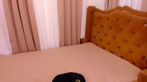 Snapshot of sofiamojic chatting on 07-28-26, 12:48 sofiamojic online show from 07-28-26, 12:48