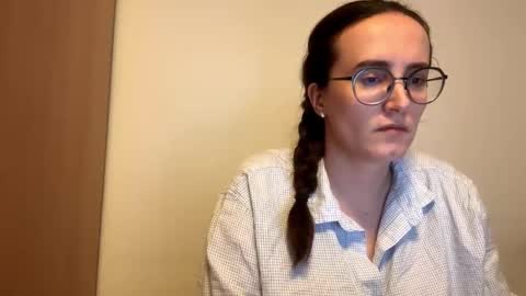 Snapshot of sofianicegirl chatting on 03-12-26, 03:40 Sofia online show from 03-12-26, 03:40