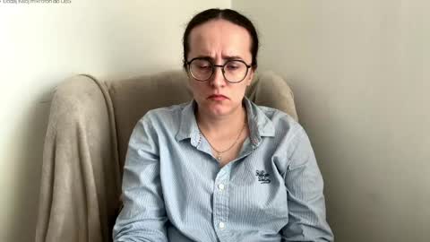 Snapshot of sofianicegirl chatting on 05-18-26, 01:17 Sofia online show from 05-18-26, 01:17