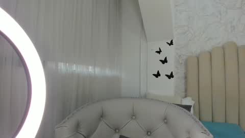 Sofia  online show from 01-04-25, 12:16