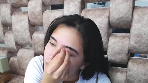 Sofia online show from 12-19-24, 11:39