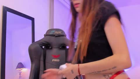 Sofia  Help me reach 5K followers  online show from 11-05-25, 08:09