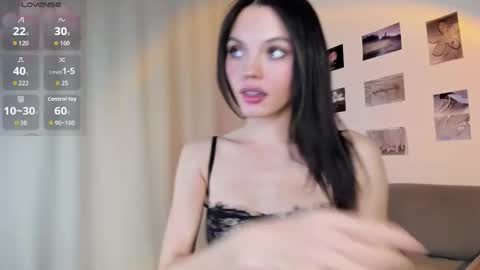 Sofia online show from 11-04-25, 03:05