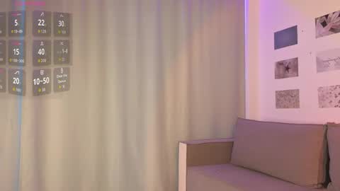 Snapshot of sofiasimons chatting on 06-01-26, 04:03 Sofia online show from 06-01-26, 04:03