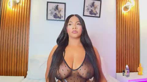 Snapshot of sofiasweett1 chatting on 09-19-25, 09:54   online show from 09-19-25, 09:54