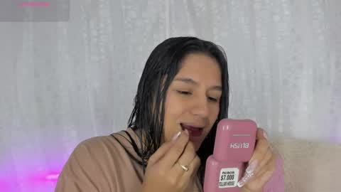 Danna Sofia online show from 01-20-25, 08:07