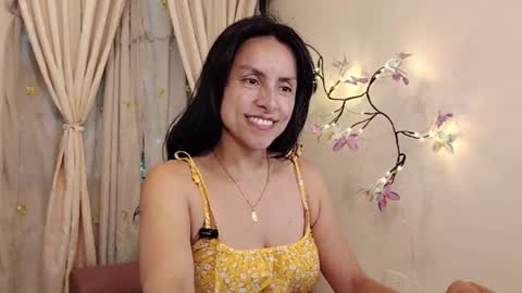 Sofi Bella online show from 05-26-26, 08:16
