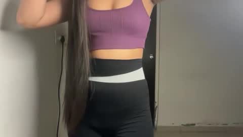 Snapshot of sofie_diva chatting on 10-16-25, 06:09 divya online show from 10-16-25, 06:09