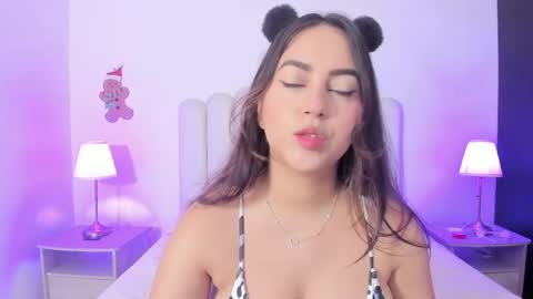 sofiebunnie online show from 05-17-26, 11:12