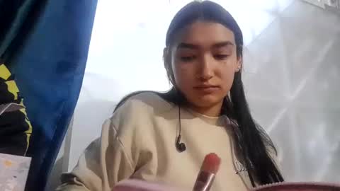 Snapshot of sofii_cute01 chatting on 02-21-25, 11:11 sofii_cute01 online show from 02-21-25, 11:11