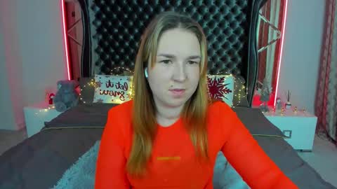 sofii_darling online show from 12-14-25, 05:40