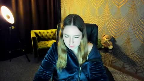 sofii_darling online show from 04-19-26, 04:39