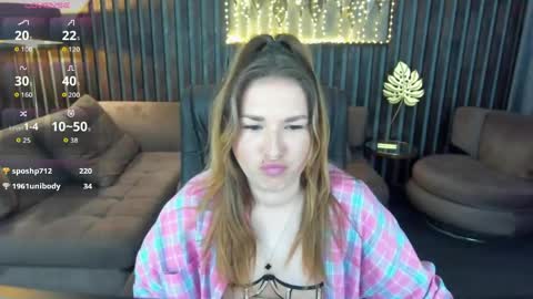 Snapshot of sofii_darling chatting on 05-11-26, 05:32 sofii_darling online show from 05-11-26, 05:32