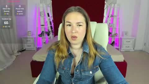 Snapshot of sofii_darling chatting on 06-01-26, 04:41 sofii_darling online show from 06-01-26, 04:41