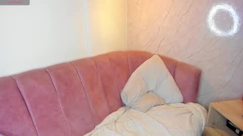 Snapshot of sofii_miller_ chatting on 02-26-25, 06:32 online show from 02-26-25, 06:32