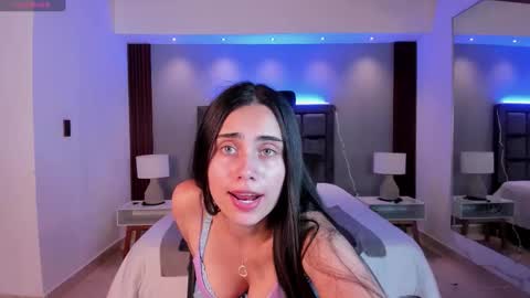 Sofiia  Everyday From 1400 to 2200 Col Time online show from 02-12-26, 07:31