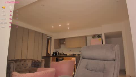    online show from 02-03-26, 03:59