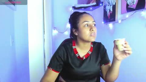 sofiia rodriguez online show from 01-14-25, 11:05