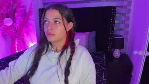 Sofia online show from 03-03-25, 04:03