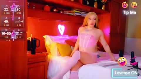 Sofa bonita  online show from 09-10-25, 12:10