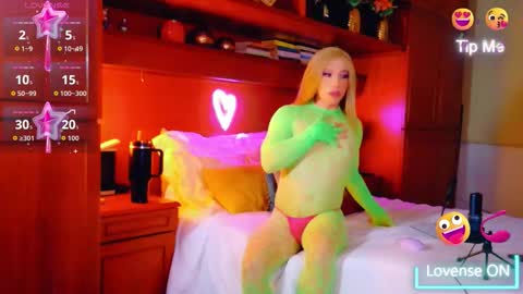 Sofa bonita  online show from 09-19-25, 02:02