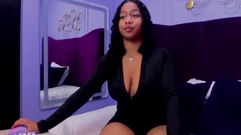 sofiifox online show from 01-07-25, 11:48