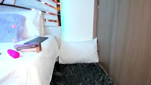 Snapshot of sofijohnsonx chatting on 02-09-25, 12:41 sofijohnsonx online show from 02-09-25, 12:41