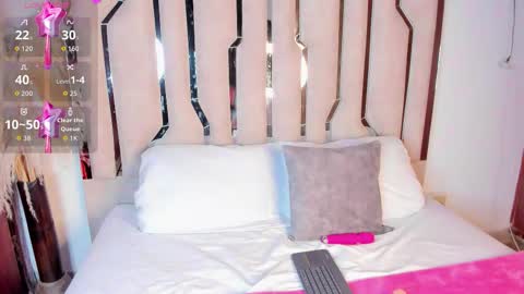 Snapshot of sofijohnsonx chatting on 11-29-25, 01:14 sofijohnsonx online show from 11-29-25, 01:14