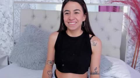 Snapshot of sofimalkova chatting on 11-17-25, 03:18 Sofi Malkova online show from 11-17-25, 03:18