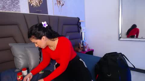 Snapshot of sofiperez_ chatting on 05-22-26, 11:16 online show from 05-22-26, 11:16