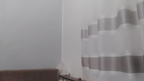 Snapshot of sofishine11 chatting on 12-19-25, 05:53 Sofi online show from 12-19-25, 05:53