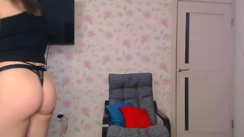  Kaitbrunette and SofiblondeWelcome room Private is Open  Make us happy online show from 04-27-26, 07:39