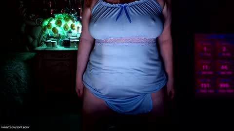 Snapshot of soft_body chatting on 12-09-24, 01:13 Hi Im Sofia online show from 12-09-24, 01:13