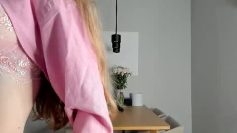 kitty katy online show from 04-25-26, 08:06