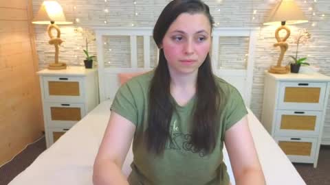 Lilly online show from 05-05-26, 05:26