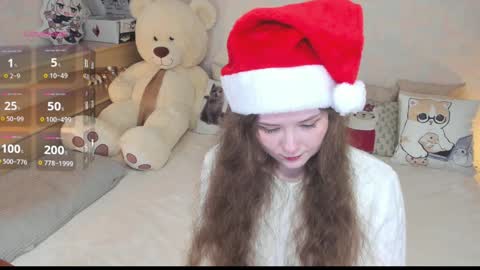 Mia online show from 12-25-24, 07:02