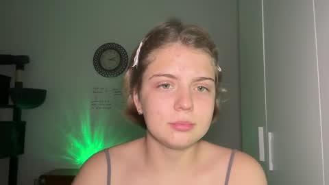 Ilisabet online show from 04-02-26, 01:09