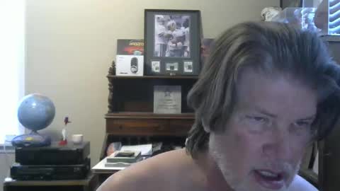 Brett online show from 04-30-26, 04:35
