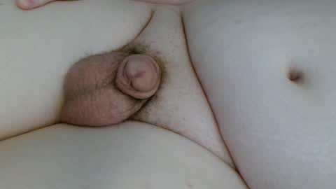 Snapshot of softenbyyy chatting on 12-03-25, 09:46 chubby enby sissy online show from 12-03-25, 09:46