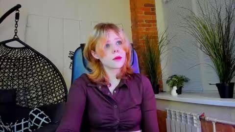 Snapshot of softflame chatting on 11-27-25, 03:14 softflame online show from 11-27-25, 03:14