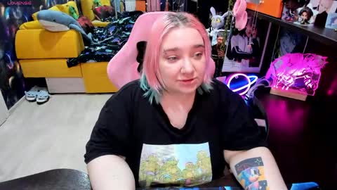 Sofie online show from 04-24-26, 12:46