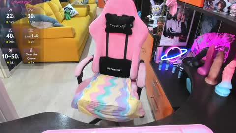Snapshot of softie_sofy chatting on 06-05-26, 02:40 Sofie online show from 06-05-26, 02:40