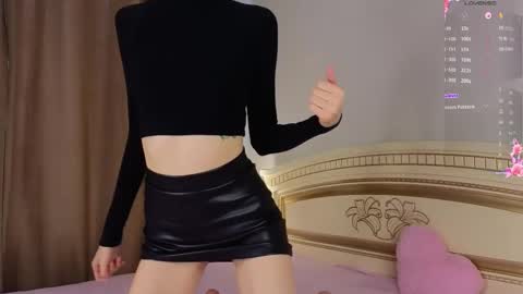 Elly online show from 09-19-25, 06:37