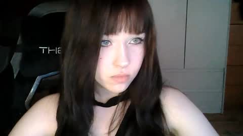 Eva online show from 05-31-26, 06:09